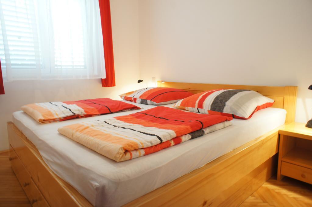 Apartment Segedin Zrnovo